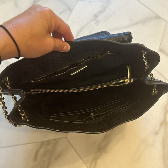 Tory Burch handbag 100% authentic. - Picture 7 of 13